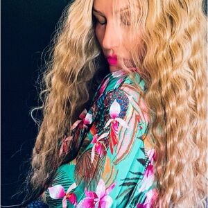 WANT KIMONOS? Come see me!